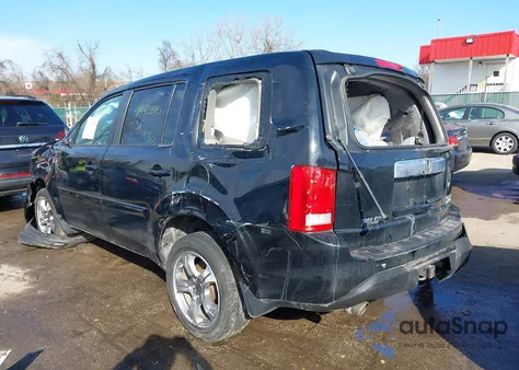 2015 Honda Pilot Se z USA, uszkodzony, nr VIN 5FNYF4H32FB064719